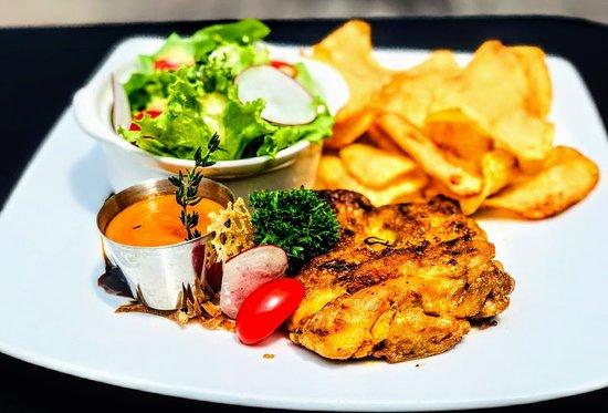 EMM's French Bistro Do Quang